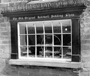 Tarts: BAKEWELL PUDDING SHOP