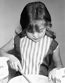 Cakes: BAKING GIRL