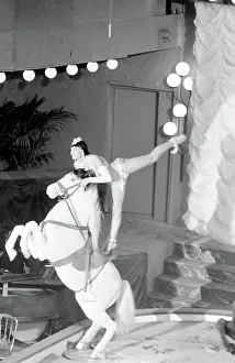 Tabarin: Bal Tabarin Nightclub, Paris