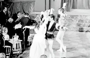 Tabarin: Bal Tabarin Nightclub, Paris