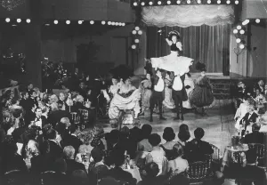 Tabarin: Bal Tabarin Nightclub, Paris