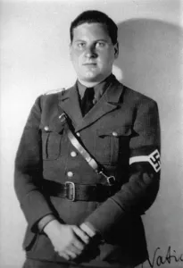 Gauleiter: BALDUR VON SCHIRACH