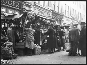 Cauliflower: BALHAM MARKET/1950'S
