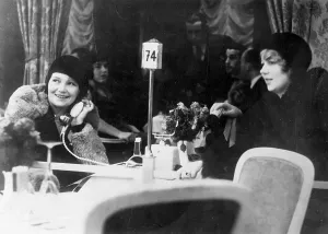 Phones: Ballhaus Resi in Berlin, 1936