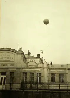Rinks: Balloon with the advertising inscription