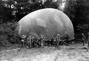 Troopers: A balloon's hiding place, 1918
