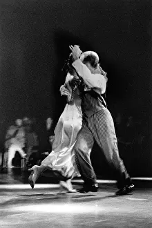 Jeanette Jones: Ballroom dancing couple in action - Tango