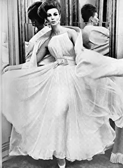 Ballgown: Balmain evening dress, 1962