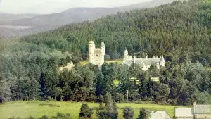 Braemar: Balmoral Castle, Aberdeenshire 1935