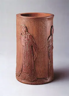 Peeks: Bamboo Brush-Holder