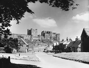 Bamburgh: BAMBURGH CASTLE