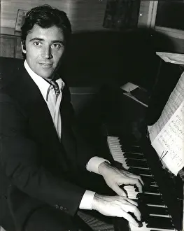 Distel: Bands - Composers - Instruments - Musicians