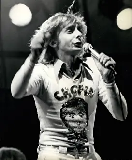 Manilow: Bands - Composers - Instruments - Musicians