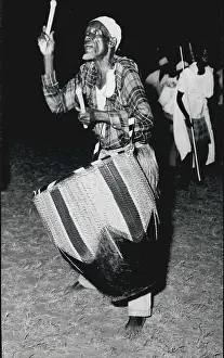 Tanzanian: Bands - Composers - Instruments - Musicians