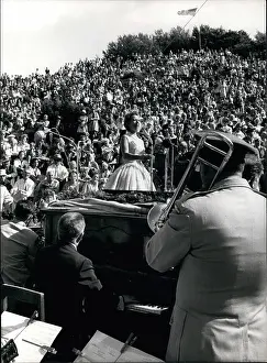 Dinah: Bands - Composers - Instruments - Musicians