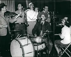 Dorsey: Bands - Composers - Instruments - Musicians