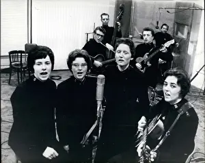 Predicted: Bands - Composers - Instruments - Musicians