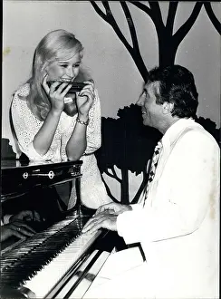 Fiance: Bands - Composers - Instruments - Musicians