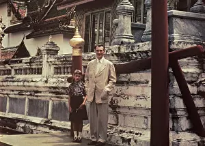 Hitching: Bangkok Elephant post - Thailand