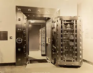 Safes: Bank Vault