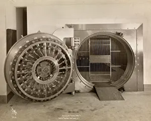 Safes: Bank Vault
