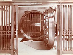 Safes: Bank Vault