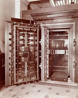 Safes: Bank Vault