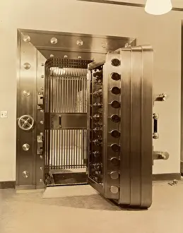 Safes: Bank Vault