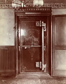 Safes: Bank Vault