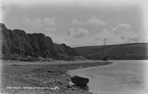 Pebbles: The Banks of the Cannel, Newquay