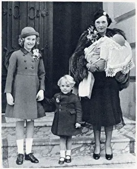 Cartland: Barbara Cartland and children