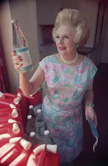 Cartland: Barbara Cartland - Novelist