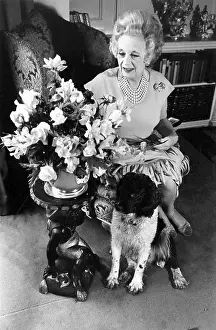Cartland: Barbara Cartland - Novelist