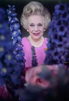 Cartland: Barbara Cartland - Novelist