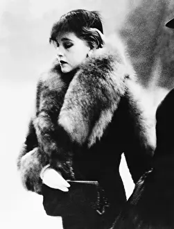 Reventlow: Barbara Hutton, Countess Von Haugwitz-Reventlow