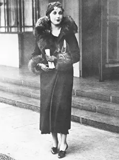 15061: Barbara Hutton, Woolworth heiress, in London, November