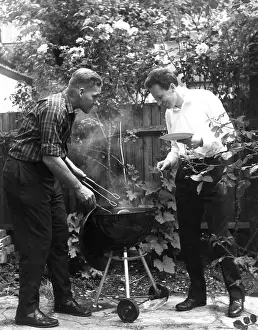 Barbecues: BARBECUE MEN