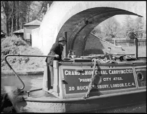 Starcross: BARGE ON RIVER GADE