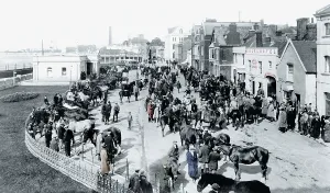 Barnstaple: Barnstaple, The Strand, Horse Fair 1923