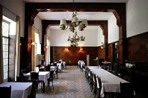 Tablecloths: Baron Hotel, Aleppo, Syria