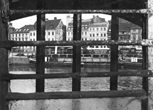 Krogel: Barred window at the Krogel in Berlin, 1934