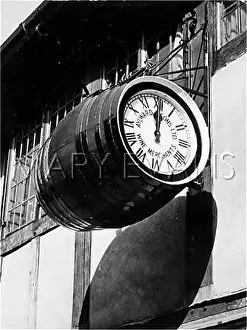 Aylward: BARREL CLOCK