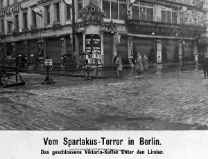 Friedrichstrasse: Barriers before the Victoria Hotel, 1919