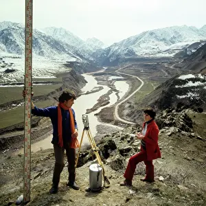 Turkmen: Barsa-Gelmez gas field, 1982