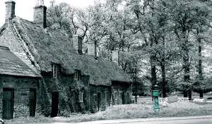 Seagrave: Barton Seagrave, Old Cottages c1955