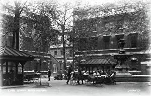 Barts: Barts Hospital Courtyard