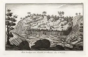 Vulcanology: Basalt mound between Cerealto and Altissimo, in
