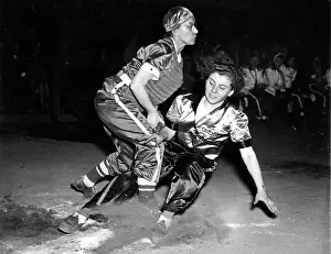 Softball: BASEBALL, Mary Farmer of the Chicago Chicks, ?