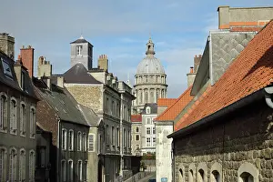 Monseigneur: Basilique Notre-Dame-de-l'Immaculee-Conception