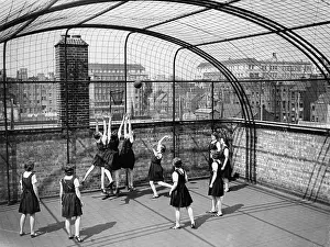 Lattices: Basketball behind lattices